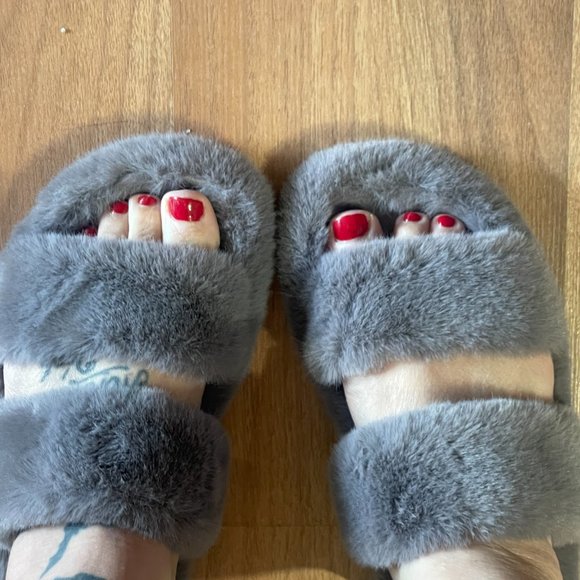 Honey Grey Faux Fur Vegan Slippers Slides - Picture 2 of 4